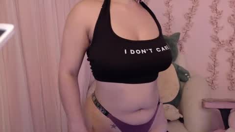 Haely online show from June 5, 2:15 am