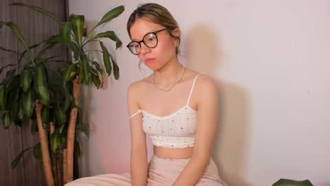 Hailey online show from September 11, 2:56 am