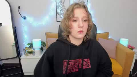 Hailey online show from September 18, 8:46 am