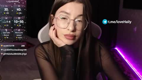 HailyHeavenly online show from October 29, 1:37 pm