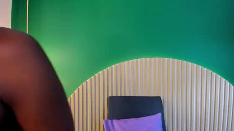 Halley Lorens online show from March 8, 12:20 pm