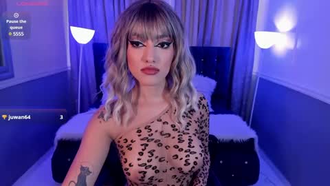 Halls Red online show from January 31, 9:26 pm