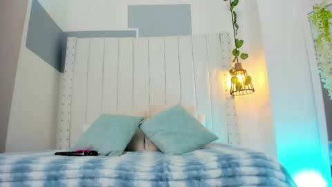 hanah_gray online show from October 7, 11:14 am