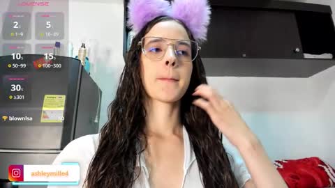 hanasleep online show from December 5, 7:15 pm