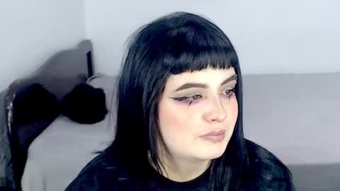 Snapshot of hanna99moon chatting on October 8, 5:01 am JUANA online show from October 8, 5:01 am
