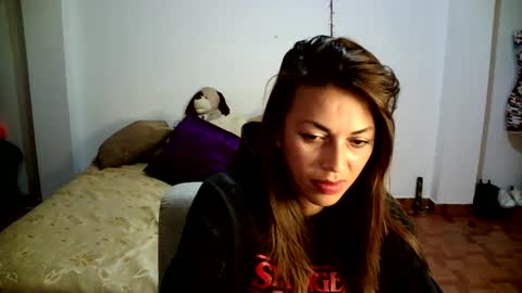 Snapshot of hanna_charming chatting on December 3, 2:56 am Hanna charming online show from December 3, 2:56 am