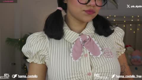Snapshot of hanna_costtello chatting on September 13, 3:36 am hanna_costtello online show from September 13, 3:36 am