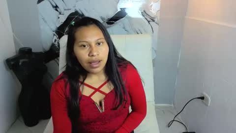 hanna_goldenst online show from November 12, 9:02 pm