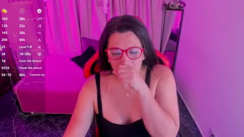 hanna_ma online show from March 5, 8:59 pm