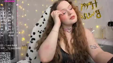 hanna montanas online show from February 4, 5:01 pm