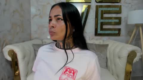 EVA online show from November 25, 10:17 am