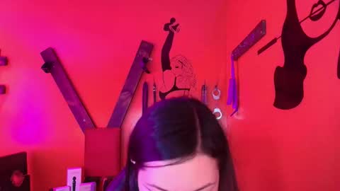 Hanna online show from February 5, 1:58 pm