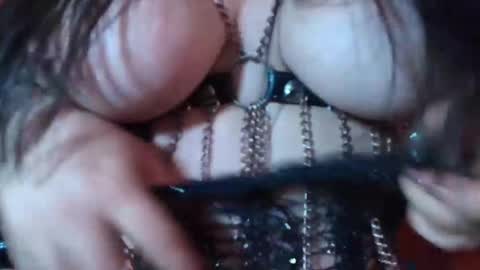 Hanna online show from January 19, 2:02 pm