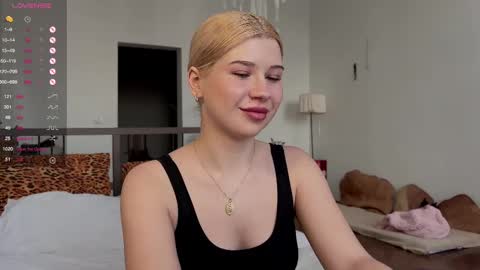 Hannah Allin online show from February 21, 1:55 pm