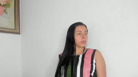 Hannah online show from March 17, 5:44 am