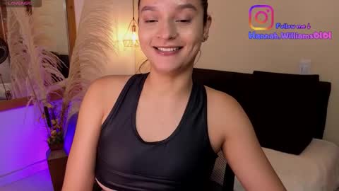 Hannah Williams online show from February 24, 11:03 pm