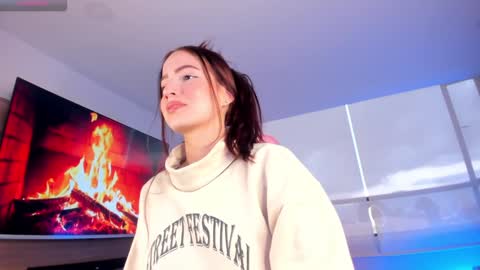 Snapshot of hannah_xoxo_ chatting on January 11, 10:40 pm Hannah online show from January 11, 10:40 pm