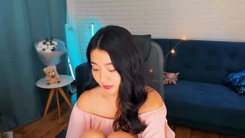 hannarosie online show from December 6, 6:39 pm