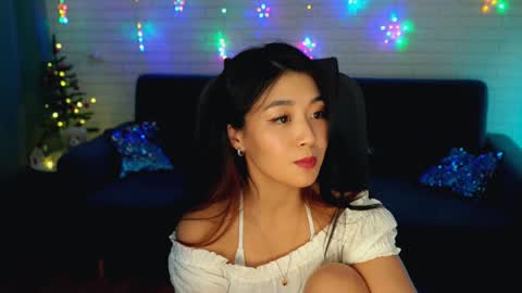 hannarosie online show from December 15, 8:04 pm