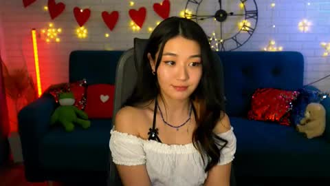 hannarosie online show from February 13, 6:59 pm