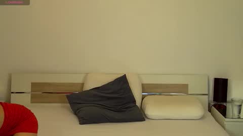 HerrA online show from October 14, 2:52 pm