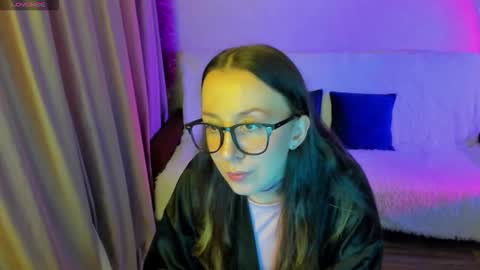 Stephanie online show from September 21, 3:21 pm