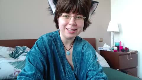 Void online show from December 17, 11:36 am