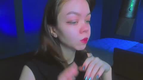 Snapshot of haribo_asmr chatting on December 7, 7:49 am Miss Hari online show from December 7, 7:49 am