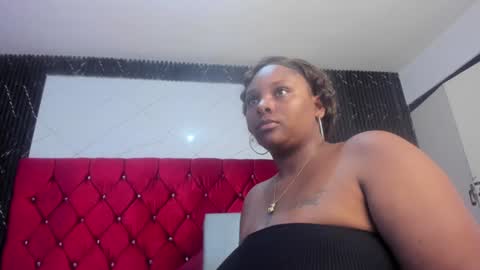 Snapshot of harleyevaans chatting on January 6, 12:13 pm Harley Evaans online show from January 6, 12:13 pm