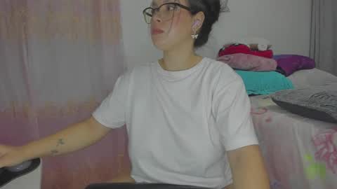 Natii  online show from March 5, 12:50 am