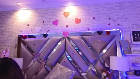 Harper online show from February 20, 8:31 pm