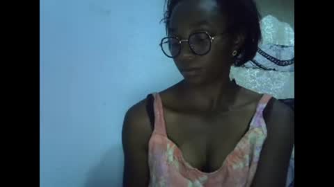 Snapshot of harysette chatting on January 8, 7:03 pm harysette online show from January 8, 7:03 pm