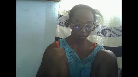 Snapshot of harysette chatting on January 3, 8:32 am harysette online show from January 3, 8:32 am