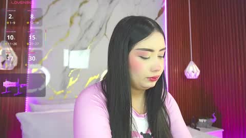 Snapshot of hay1_ chatting on February 10, 3:13 am haylie See you tonight at 8pm Colombia time online show from February 10, 3:13 am