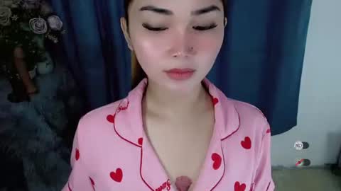 haylee online show from October 19, 2:57 am