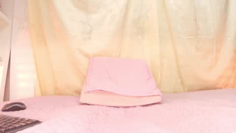 Snapshot of hazel_kataleya chatting on December 27, 7:03 pm kataleya online show from December 27, 7:03 pm