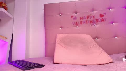 Snapshot of hazel_kataleya chatting on February 15, 7:06 pm kataleya online show from February 15, 7:06 pm