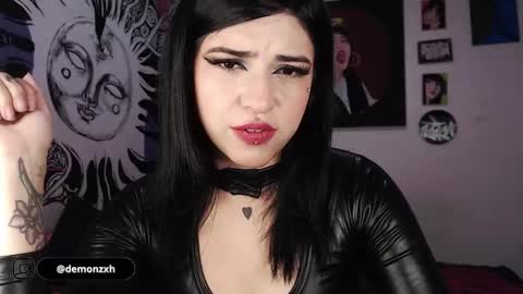 HEATHER DEMONZX   Please help me to reach 100 thumbs up online show from February 6, 8:29 am