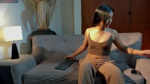 heaven_in_your_eyes online show from September 12, 11:50 am