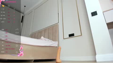 Nomy3 online show from March 6, 4:30 am