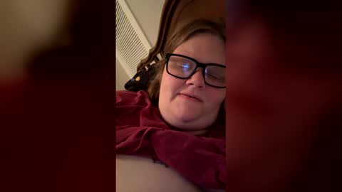 heidimackey2 online show from June 4, 6:51 am