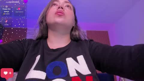 Heidy online show from November 20, 3:29 am