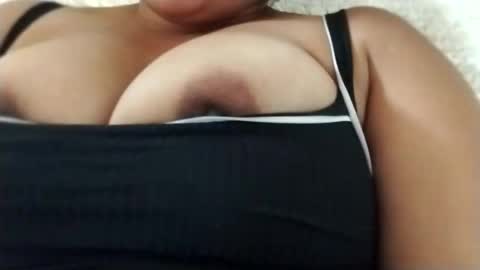 heiny423200 online show from June 1, 8:32 pm