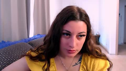helen_adams_ online show from June 4, 6:51 am