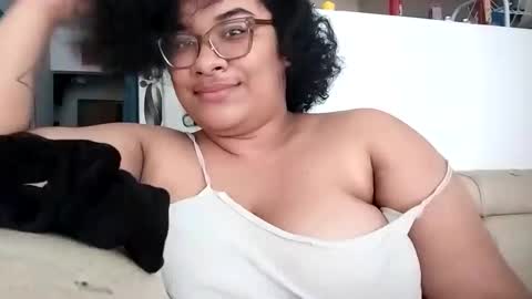 Helena online show from February 21, 5:57 pm