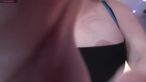 Helena Hope online show from March 10, 4:57 pm