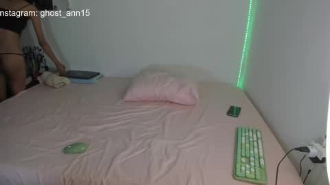   online show from March 30, 12:54 am