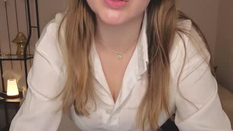 Helen online show from March 15, 2:57 am