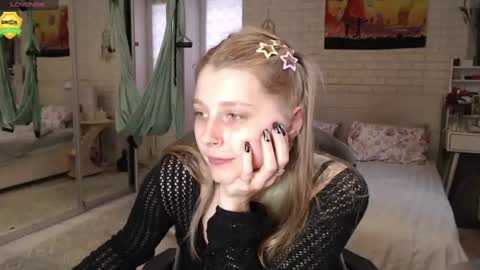 Helen online show from June 28, 3:51 pm