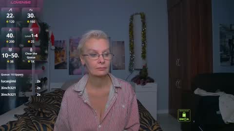 Snapshot of helgahimmele chatting on December 26, 11:13 pm Helga online show from December 26, 11:13 pm